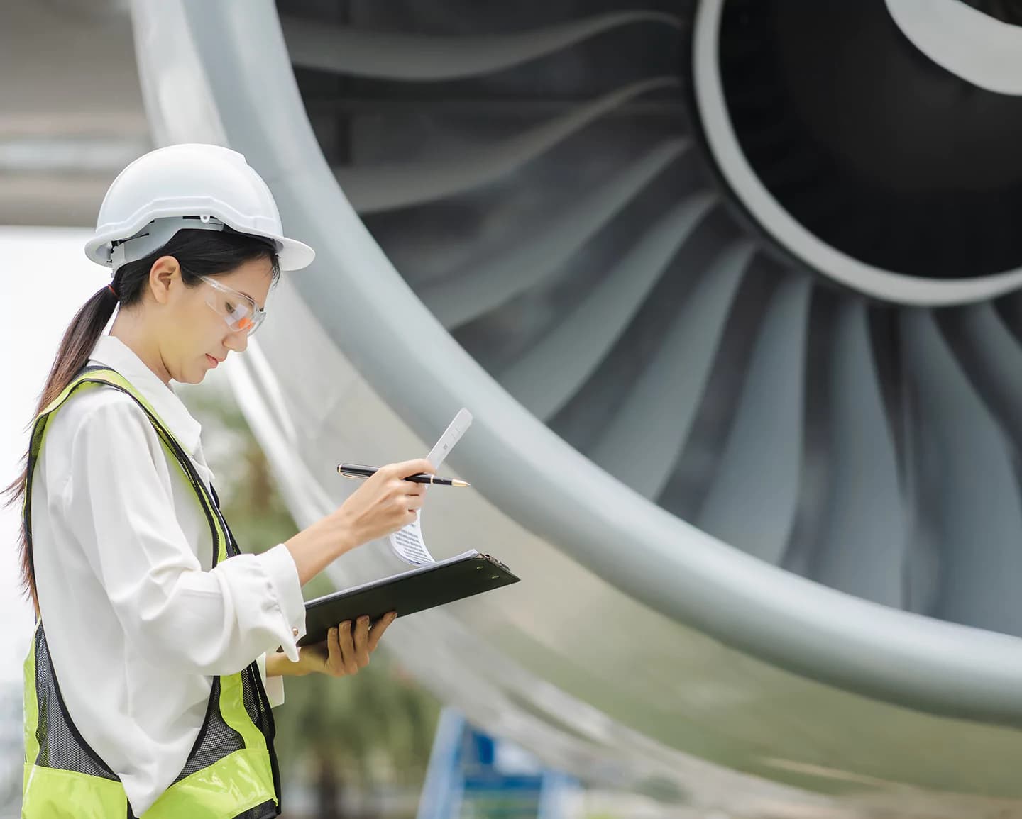 Image for - Luft- und Raumfahrttechnik